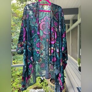 Beautiful burnout velvet kimono-style jacket